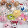 Pingentes de Desenho Animado, Bonecas Pequenas, Barracas de Comida, Pequenos Presentes, Sacolas de Pelúcia Atacado, Pingentes de Bolsa, Bonecas que Fazem Barulho Atacado
