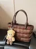 Bolso de Mano de Lujo Texturizado Tipo Cubo para Mujer 2026 Otoño e Invierno Nuevo Bolso de Hombro para el Trabajo Bolso Cruzado Retro de Nicho