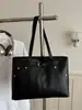 Bolso de Hombro Único de Nicho Elegante para Debajo del Brazo 2026 Invierno Nuevo Bolso de Mano de Moda de Alto Valor Bolso de Mano Simple