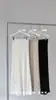 AMANHÃ Coleção Liquidação ANN Sem Devoluções ou Trocas Treze Fileiras Roupas Femininas Liquidação Preço Especial para Itens em Estoque