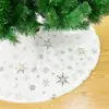 Novedades navideñas transfronterizas: Falda para árbol de Navidad de lentejuelas doradas bordadas con copo de nieve, felpa blanca, decoración de falda de árbol de alta gama