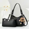 Bolso Bandolera Nuevo Bolso de Hombro Único Bolso de Diseño de Nicho ins Bolso Pequeño Cuadrado para el Trabajo Moda Femenina Elegante Bolso de Mujer con Textura de Lichi