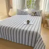 Sábana de cama de artículo único con bordado de dibujos animados en tela gruesa de algodón crudo 100% de Xinjiang, funda de edredón de tela gruesa, tapete refrescante, funda de almohada, juego de tres piezas