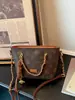 Bolsa Pequena de Alto Valor Estético para Mulheres 2026 Novo Estilo Elegante Bolsa Saco Versátil Bolsa de Corrente Bolsa de Ombro Transversal Feminina Retrô