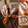 26 Estilos Nuevos de Pañuelos Cuadrados Pequeños de Seda y Lana a Doble Cara con Bloques de Color, Hechos de Seda de Morera y Lana de Seda Genuina, Modernos y Versátiles para Todas las Estaciones