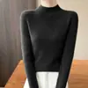 Calidad 2026 Estilo Otoño Elegante Andy Terciopelo Cuello Redondo Semi Alto Corte Ajustado Camiseta Básica para Mujer Fabricante Mayorista