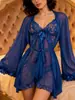 Conjunto de pijama sexy transparente de três peças para mulheres, camisola de renda, roupão de malha floral tridimensional, conjunto para casa