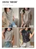 Camiseta de manga corta con bloques de color para mujer de verano, nuevo diseño de algodón de bambú con rayas, top simple y versátil de cuello redondo estilo coreano