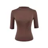 Camiseta de estilo minimalista con cuello alto, manga de tres cuartos, corte ajustado para mujer, top de verano ajustado que ciñe la cintura, elegante y juvenil, estilo 'hot girl' europeo y americano
