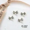 Accesorios de Arte para Uñas de Corona Retro de Lujo Versátil Pequeño Estilo Chanel Aliento de Bebé Colgante de Mariposa Aleación para Uñas Diamante Adorno