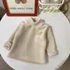 Ropa de otoño e invierno para niños: Sudaderas elegantes y modernas para niños y niñas, con cuello alto, bordado de dibujos animados y forro polar para mayor calidez