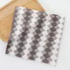 Toalla Cuadrada de Coral Fleece Transfronteriza 30*30, Toalla Facial Suave Absorbente, Toalla Gruesa Cómoda para Niños, No Suelta Pelusa Fácilmente, Venta al por Mayor desde Fabricante