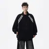 Moletom casual com gola alta estilo high street americano para homens, jaqueta de casal com design de retalhos listrados da marca da moda para primavera e outono