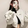 Diseño de Nueva Llegada Otoñal Sentido del Diseño Adelgazante Alta Corta Chaqueta de Béisbol Abrigo Versátil Elegante de Buena Apariencia para Mujer
