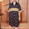 1-100 Padrão Floral Transmissão Ao Vivo Nova Camisola de Seda Gelo Feminina Verão Fina Sexy Cardigã Pijama Luxo Acessível Solto Roupas de Casa