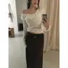 Ropa de Mujer Tk Transfronteriza Estilo Nuevo Coreano Dongdaemun Temporada de Primavera Escote Asimétrico Hombros Descubiertos Fruncido Volante Ajustado Delgado Camiseta