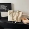 Bolso de Mano Nuevo para Mujer 2026, Bolso de Hombro Sencillo Estilo Coreano, Bolso de Axila de Lujo Ligero de Alta Calidad, Bolso Tote Versátil