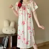 2026 Verano Nuevo Vestido de Mujer Pijama Seda Hielo y Nieve Manga Corta Delgado Ligero Estilo de Lujo Camisón Estilo Largo Se Puede Usar Afuera Pijama