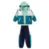 Uniformes escolares, roupas de assalto, roupas de outono. Roupa de Aula Infantil Acolchoada Outono e Inverno Jardim de Infância Conjunto de Três Peças