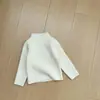 Tricô Infantil Outono e Inverno Novo Estilo Roupas de Inverno para Bebê com Veludo por Dentro Gola Alta Meio Simples Camada Base Versátil Suéter