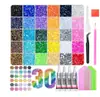Caja de 24 compartimentos moderna y popular de diamantes de resina jelly de color AB con base plana, empaquetada para arte de uñas DIY, accesorios pequeños, venta al por mayor