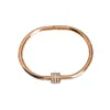 Pulsera de Acero de Titanio Dorado para Mujer Zirconia de Alta Gama Pulsera de Pareja Anillo Liso de Lujo Ligero Pulsera Anillo Joyería de Mano Nuevo Estilo