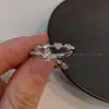 Anillo de Corazón de Mariposa con Circonita Microincrustada para Mujer, Anillo Minimalista de Moda de Alta Gama con Diseño Único, Anillo de Dedo Índice de Personalidad de Nicho