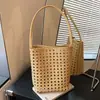 Bolso de Hombro Cruzado Nuevo Estilo Francés de Nicho Tejido Hueco, Bolso Cubo Casual de Gran Capacidad, Bolso de Axila Estilo Coreano