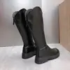 Botas de Cano Alto Estilo Francês Outono e Inverno 2026 Estilo Maduro para o Trabalho Bico Fino Uso em Camadas para Mulheres Moda Suave Tendência Visual Vintage