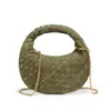 2025 Venta al por mayor de fábrica Bolso esmerilado de moda nuevo Bolso tejido a mano Tendencia Otoño e Invierno Bolso cruzado de lujo ligero para mujer