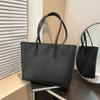 Bolso de mano de gran capacidad de alta gama para mujer, bolso de mano informal para el día a día en invierno, novedad de 2024.