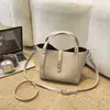 Bolso Vintage de Nicho para Mujer, Nuevo Modelo 2026, Bolso Cubo Simple con Patrón de Lichi, Bolso Cruzado Versátil de Moda