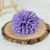 Crisântemo Artificial Decoração de Salão de Casamento Adereços de Fotografia Arranjo de Flores DIY Tecido de Seda Crisântemo de Mil Camadas Grampo de Cabelo Arranjo de Flores Atacado