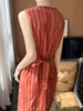 Vestido Midi de Algodão Sem Mangas com Decote em V, Bloco de Cores e Listras, Cintura Alta Emagrecedor - Lançamento Primavera/Verão 2026 para Mulheres