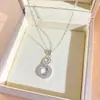Novo Exquisite Colar de Aço Titânio com Zircônia para Mulheres Fashion Versátil Trevo de Quatro Folhas Corrente de Clavícula Celebridade da Internet Acessórios Frescos Delicados