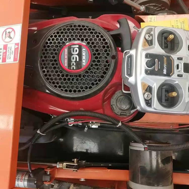 遥控履带割草机 (7)