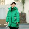 Chaqueta de plumón para niños 2023 nuevo invierno estilo coreano Abrigo grueso de longitud media estilo occidental para niños venta al por mayor moda