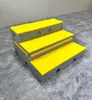Nuevo Modelo de Plataforma de Coro Plegable Push-Pull de Plástico PE con Tapa abatible para Aula de Música, Plataforma de Coro Móvil de Tres Niveles para Escuela