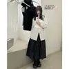 Ahora la Nueva Colección Primavera/Verano 2026 del Diseñador Coreano Amo*Ento Presenta Pantalones Falda Elegantes Plisados, de Corte Amplio y Voluminosos