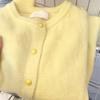¡La clase CHAO la recomiendo! Suéter tipo cárdigan de punto suave y encerado de lana con botones dorados pequeños, retro, blanco, cremoso y amarillo, para mujer, otoño e invierno