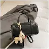 Diseño de Nicho Transfronterizo Bolso Exquisito Bolsa de Bolos para Mujer 2026 Nueva Moda Estilo Coreano Bolso Pequeño de Hombro Cruzado
