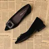 Zapatos de salón de punta fina cruzados negros de corte bajo para mujer con hebilla cuadrada de strass, tacón bajo, zapatos para ir al trabajo, zapatos versátiles elegantes franceses para mujer