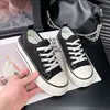 Grinalda de Pelúcia Branca 2026 Verão Novo Tênis de Lona Rosa Emagrecedor Versátil Estilo Coreano Sapatos Baixos para Estudantes Femininas Estilo Campus Item Quente
