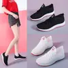 Zapatos de Tela Old Beijing 2024 Tenis Deportivos para Mujer Ligeros Casuales de Malla Suela Suave Planos Zapatos Casuales de Verano