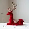 Adornos de renos navideños, decoraciones de ciervos rojos aterciopelados, decoraciones festivas de mesa, escaparates navideños
