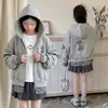 Cárdigan largo con capucha de retazos a cuadros de moda, nuevo estilo primavera/otoño, abrigo casual dulce y lindo estilo coreano de dibujos animados para niños mayores