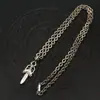 Collar de espada de doble cara de tamaño mediano para hombres y mujeres, estilo antiguo, hermosa cadena para suéter retro, ventas directas de fábrica.