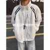 Jaqueta masculina retrô americana listrada com gola alta, tendência de outono, estilosa, de corte solto, casual, versátil e de alta qualidade, para casais