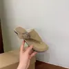 Sandálias chinelo Chuyuji estilo coreano com fivela para mulheres, sandálias planas antiderrapantes de verão 2026, estilo retrô francês