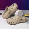 Zapatos de exterior para mujer verano nuevo dibujos animados lindo suela gruesa sensación de mierda Diario Oficina zapatillas bidireccionales para mujer